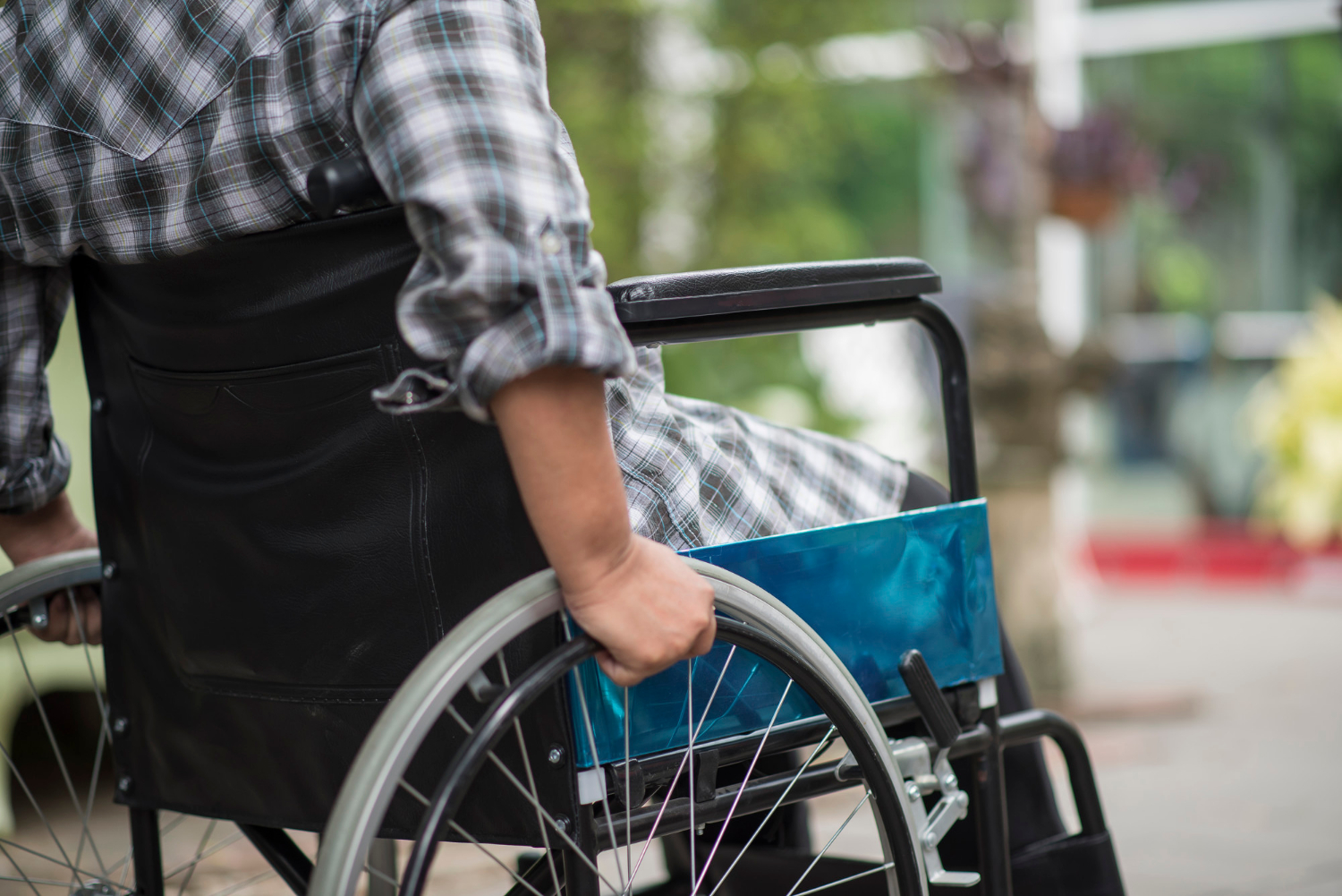 Emploi d'une personne handicapée - Hans & Associés
